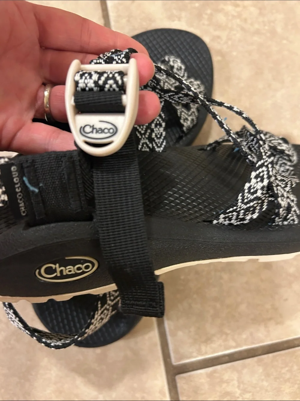 Chaco 8 black and white sandals